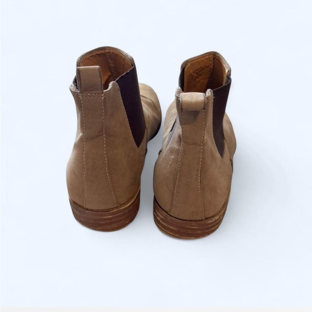 Robert Wayne Men's Tan Suede Chelsea Boots 10.5 - Picture 3 of 7